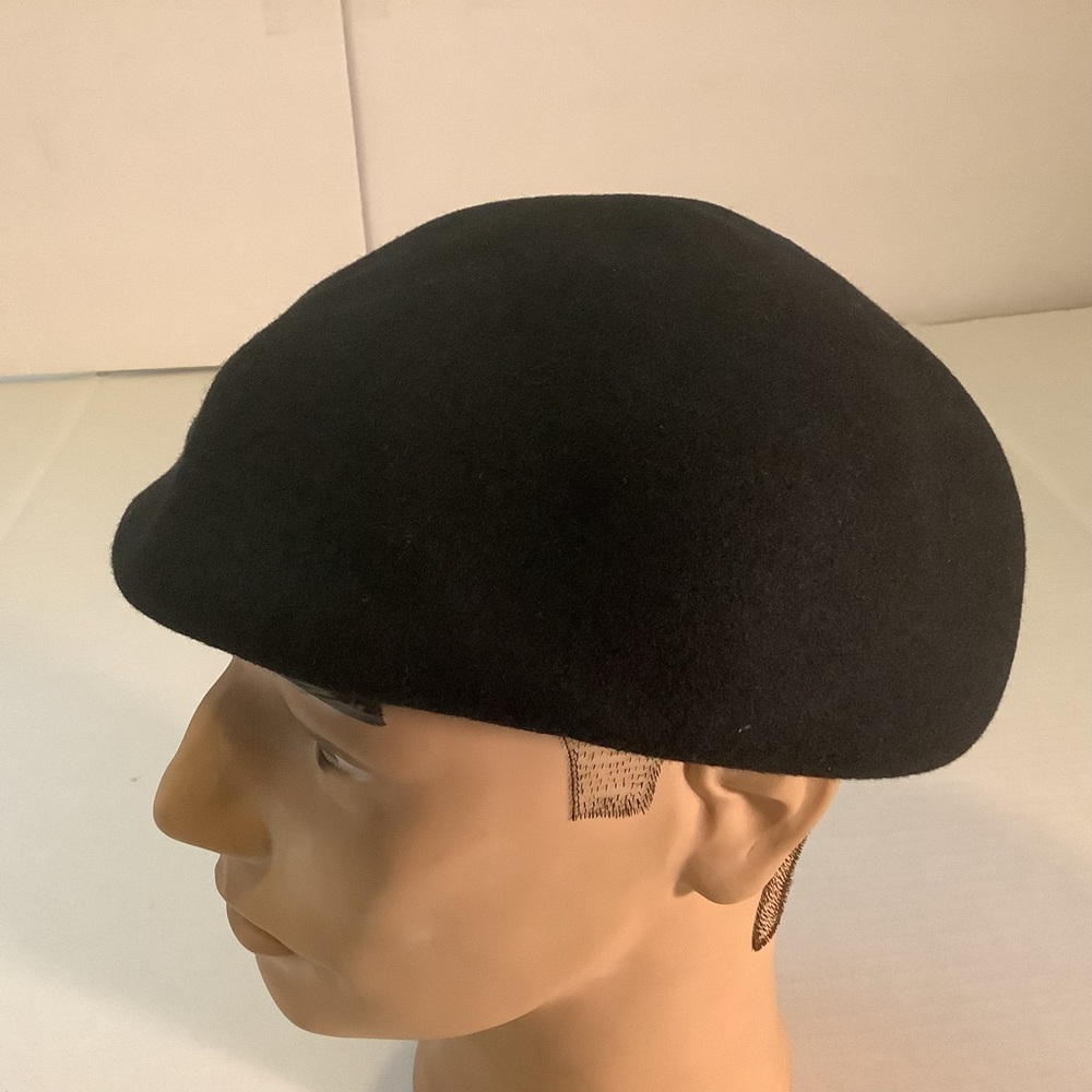 Vintage Michael Howard Beret 100% Wool Hat Made In USA Black Unisex
